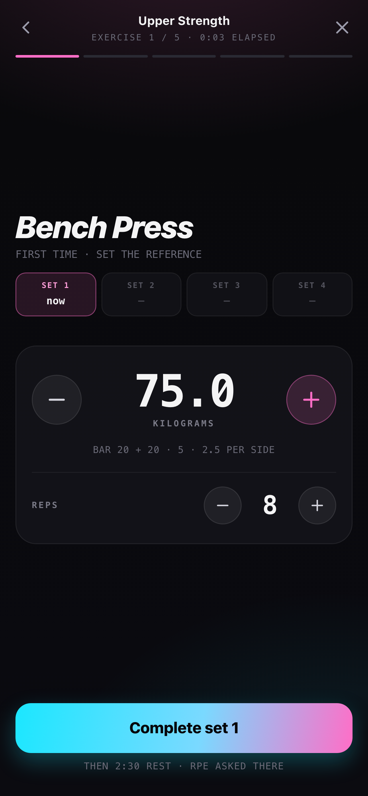 Guided strength workout showing the current set, weight and repetitions